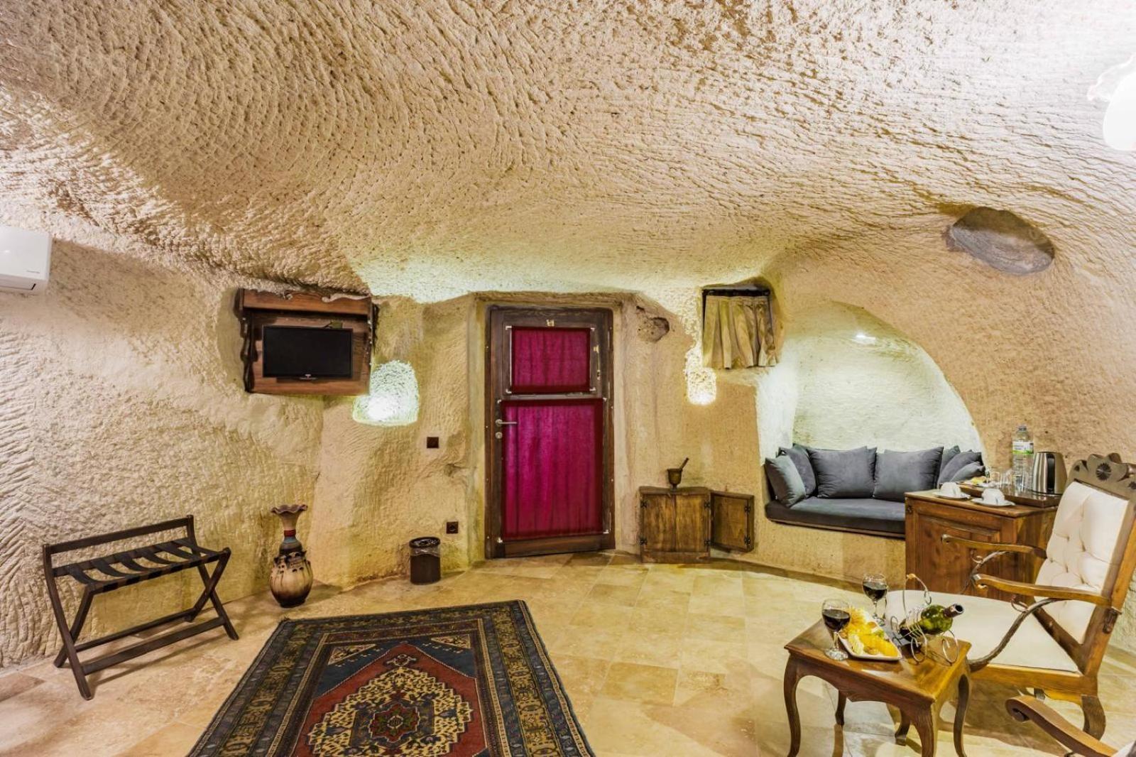 Phocas Cave Suites Göreme Exteriör bild